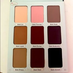 Meet Matte Trimony Matte Eyeshadow Palette